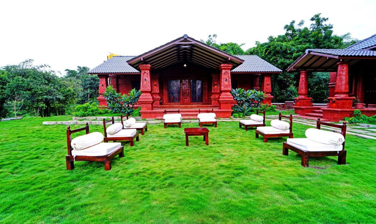 Siddhagiri Hotel And Resort Wai Kültér fotó