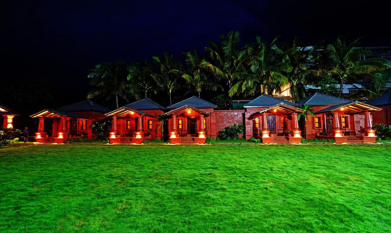 Siddhagiri Hotel And Resort Wai Kültér fotó