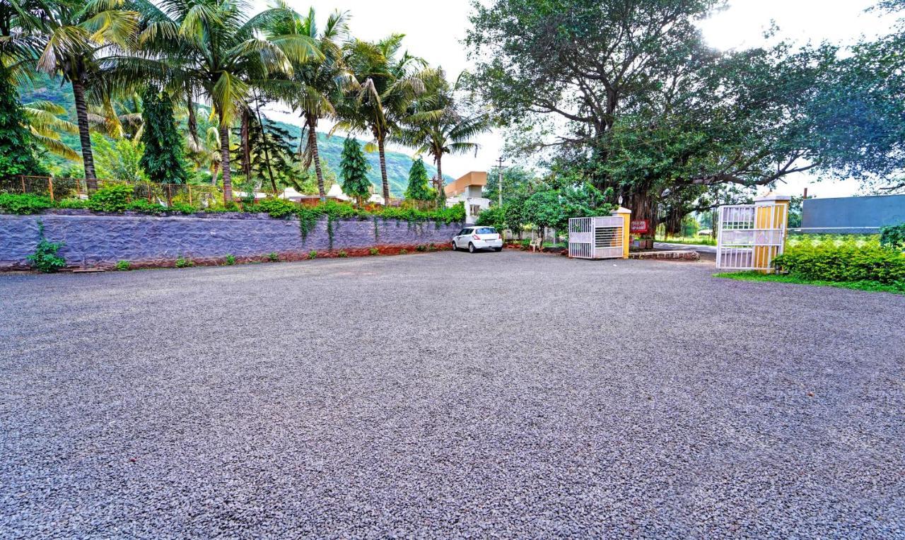 Siddhagiri Hotel And Resort Wai Kültér fotó
