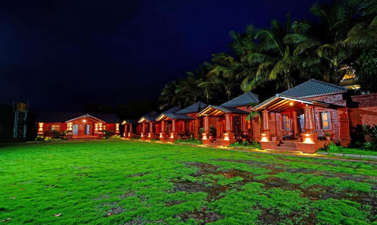 Siddhagiri Hotel And Resort Wai Kültér fotó
